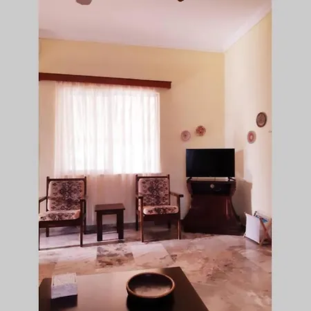 Sunny House